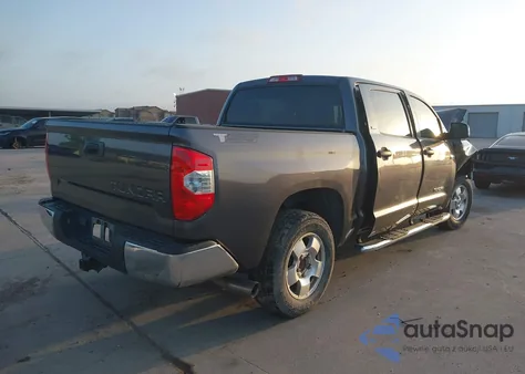 2018 Toyota Tundra Crewmax Sr5 z USA, uszkodzony, nr VIN 5TFEY5F14JX230337